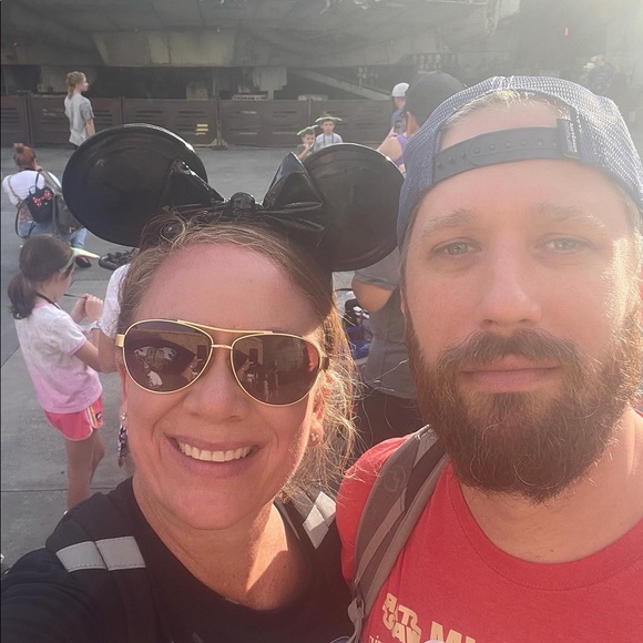 Meet your Posher, Stephanie - Picture 10 of 10